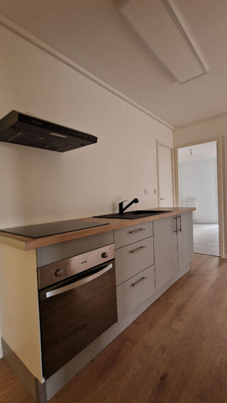  Appartement  vendre 5 pices 84 m