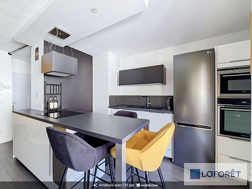 Appartement meublé St Genis Pouilly 2 pièce(s) 44.02 m2