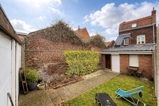  Immeuble � vendre 103 m�