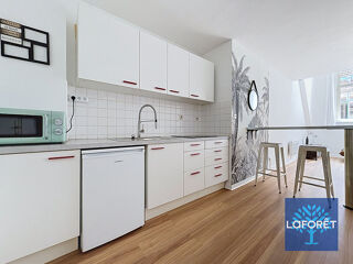  Appartement à louer 2 pièces 33 m²