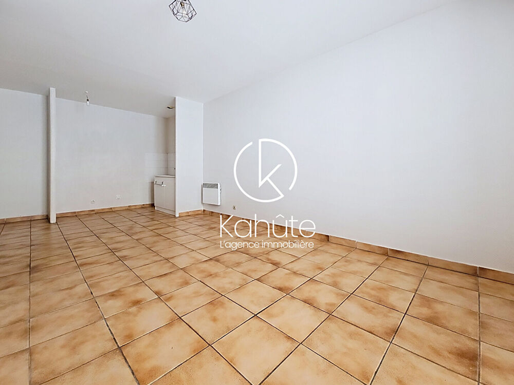Vente Appartement Plein coeur Lyon 7 , T2 au calme et clair avec ascenseur Lyon 7
