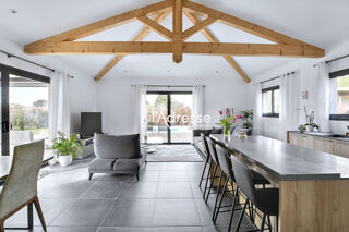  Maison  vendre 6 pices 170 m