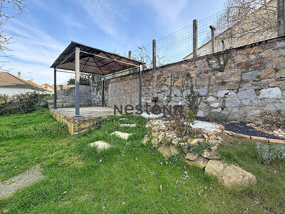 Maison Pierre Buffière 5 pièce(s) 85 m2, jardin, garage, 3 chambres, piscine