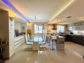  Maison � vendre 9 pi�ces 165 m�