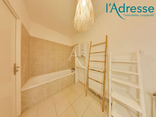  Appartement à louer 2 pièces 48 m²