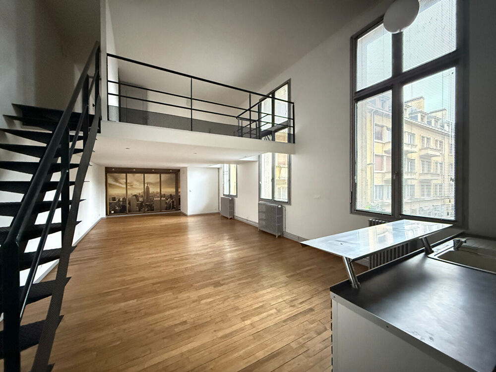 LOFT SEDAN 5 pièces 135 m2