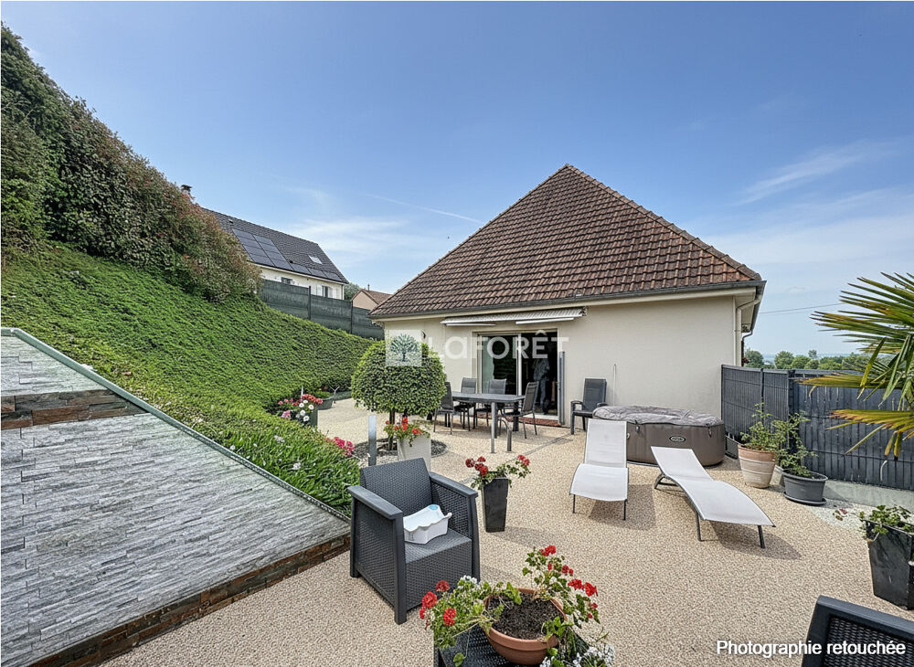 Maison contemporain avec sous-sol complet sur terrain de 600 m²