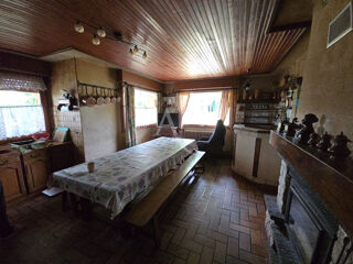  Maison  vendre 8 pices 210 m