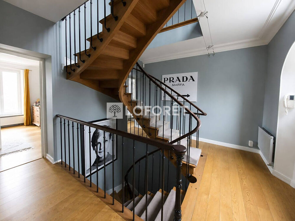 Maison 10 pièces 220 m² · à Le Raincy · 220 m² · 1 690 000 €
