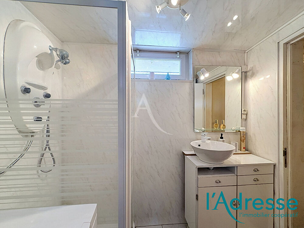 Vente Maison Maison Ernee 4 pièce(s) 95 m², terrain 868 m² Ernee