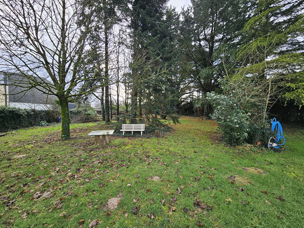 Vente Terrain Terrain à vendreTouvois 1600 m2 Touvois