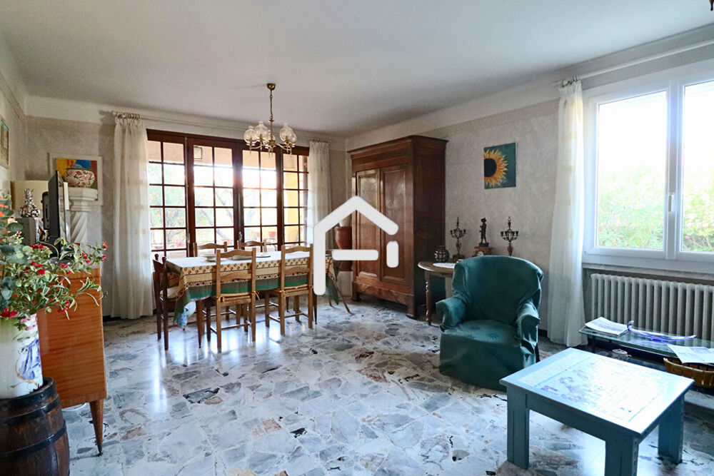 Vente Maison SAINT-CHAMAS  Grande maison familiale de 155 m² 6 chambres Terrain de 870 m² Saint chamas