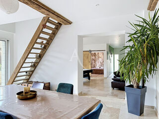  Maison à vendre 8 pièces 244 m²