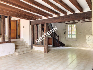  Maison à louer 9 pièces 196 m²