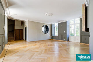  Maison à vendre 12 pièces 503 m²