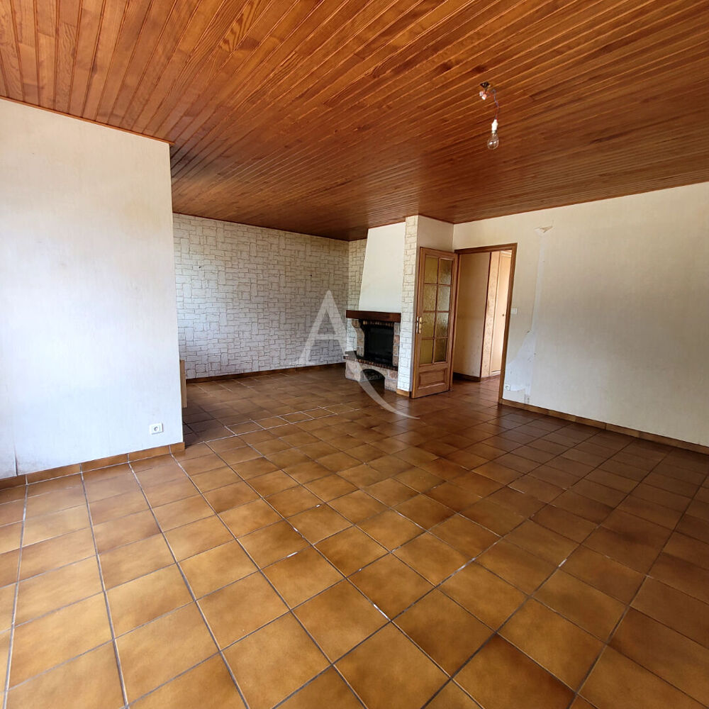 Maison Saint Avaugourd Des Landes 5 pièce(s) 100 m2