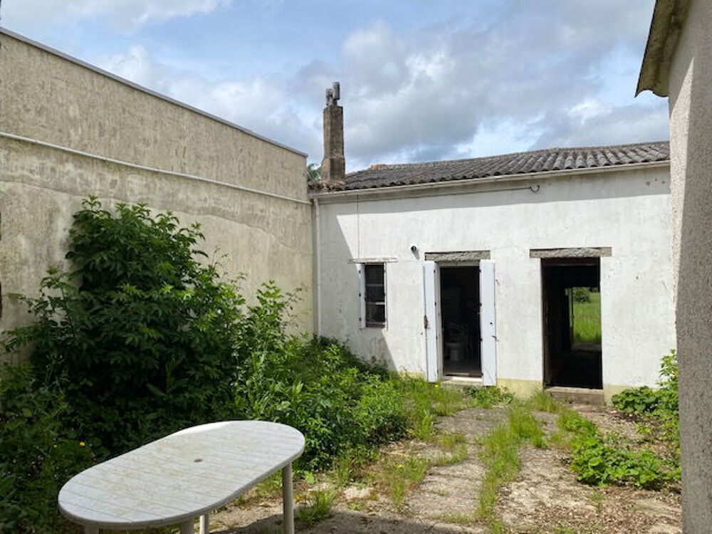 Vente Maison Maison Avrille 4 pièce(s) 110 m2 Avrille
