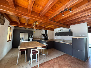 Maison 5 pièces 193 m² · à Lisle-sur-Tarn · 193 m² · 335 000 €