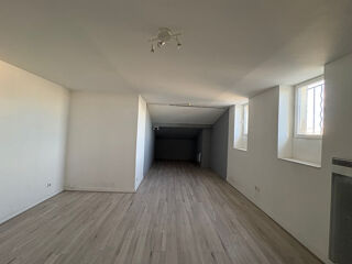  Appartement à louer 2 pièces 39 m²