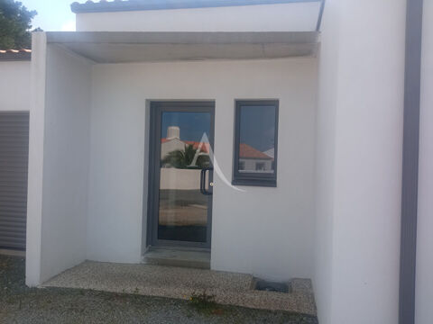 Challans, Bureaux/Local &agrave; louer de 17.80 m&sup2; 290 85300 Challans