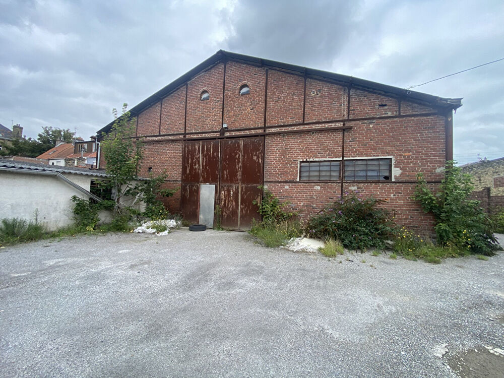   CALAIS-QUARTIER ST PIERRE 
