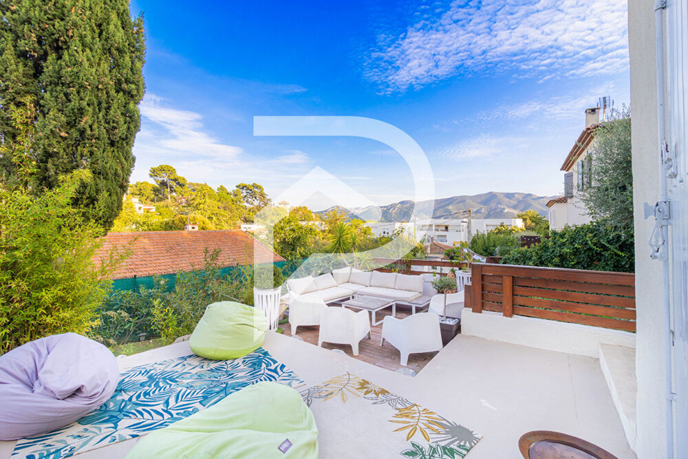 Sublime Maison Marseille 4 pièce(s) 115 m2 + Piscine + box