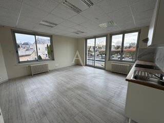  Appartement � louer 3 pi�ces 68 m� Blois
