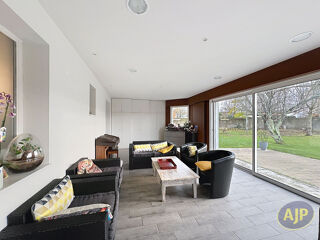  Maison � vendre 8 pi�ces 198 m�