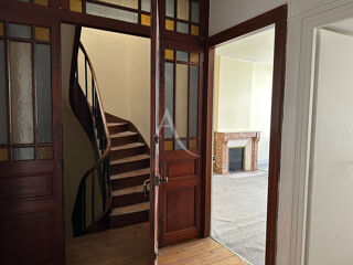  Immeuble � vendre 315 m�