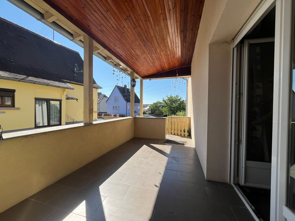 Maison individuelle de 134 m² sur 7,52 ares à Wittisheim - TERRASSES - GARAGES