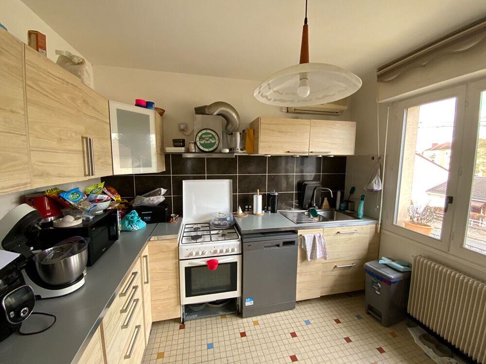 Vente Maison TORCY - Quartier résidentiel - Pavillon élevé sur sous-sol complet de 123 m² hab. (5 chambres) Torcy