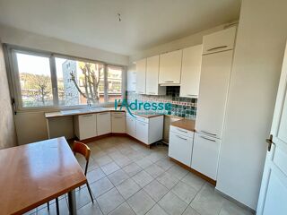  Appartement � vendre 5 pi�ces 106 m�