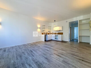  Appartement à louer 3 pièces 59 m²