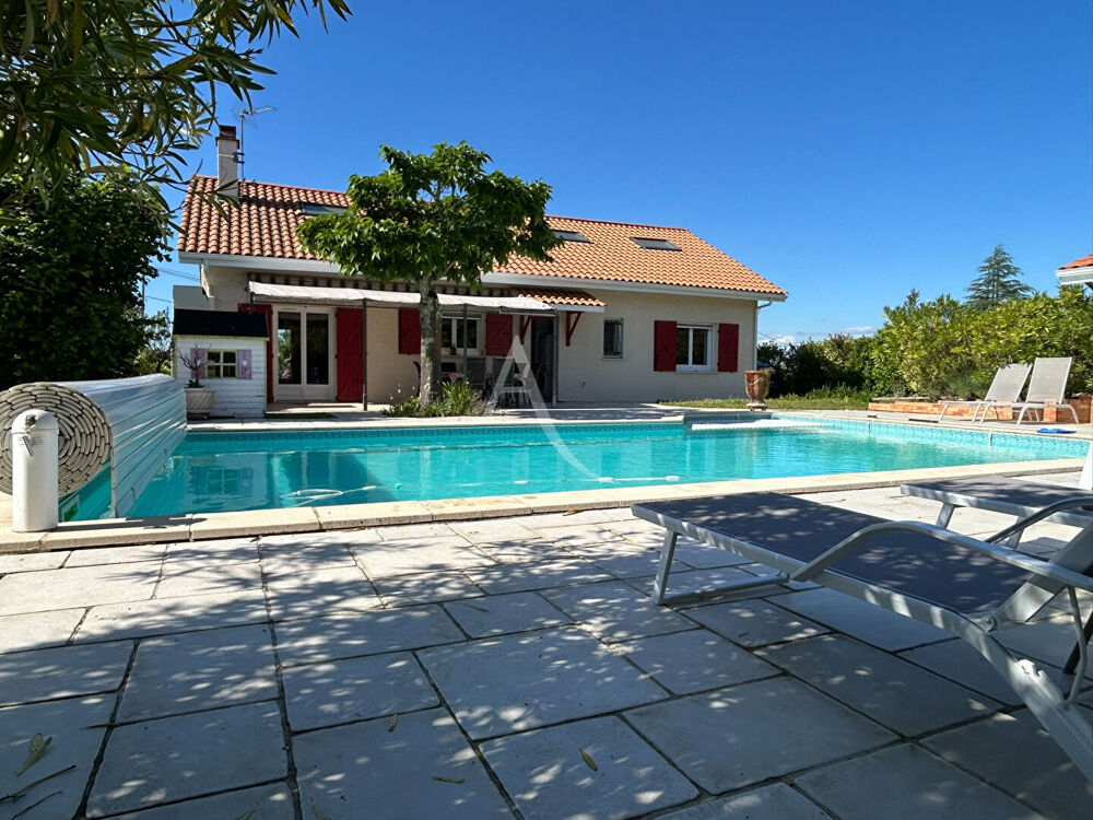 Maison Saint Medard En Jalles 6 pièce(s) 175.74 m2