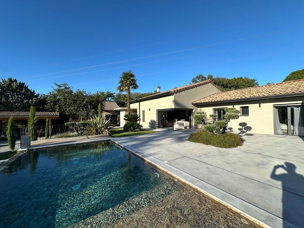 � vendre  Maison Mont�limar (26200)