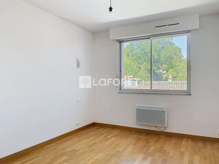  Appartement à louer 6 pièces 125 m² Contrexeville