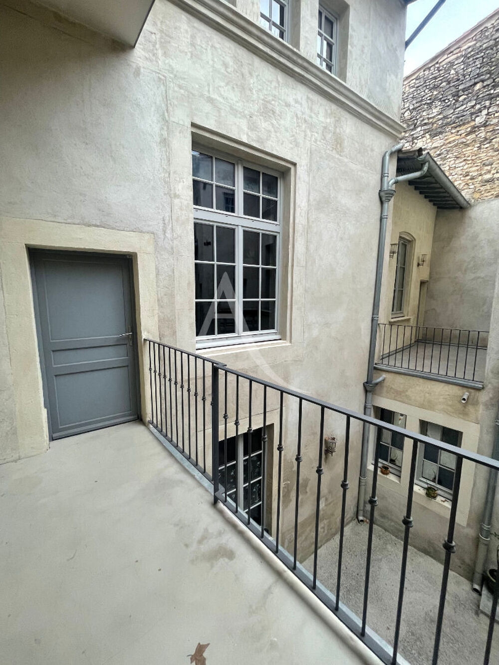 Appartement Nîmes 4 pièces 94.01 m2
