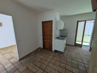  Appartement à louer 2 pièces 45 m²