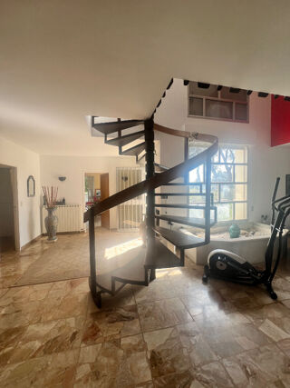  Maison  vendre 5 pices 169 m