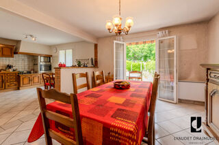  Maison  vendre 5 pices 99 m