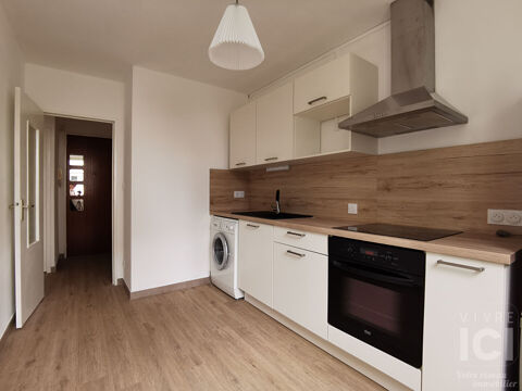   Appartement Orvault 2 pièce(s) 50.80 m2 refait avec balcon cave privative Appartement - 2 pièce(s) - 51 m²
