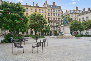  Appartement � vendre 7 pi�ces 219 m�