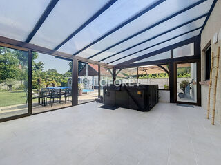  Maison à vendre 6 pièces 223 m²
