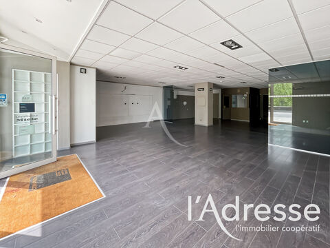   Local commercial Aubagne - 10 pièces - 344 m2 
