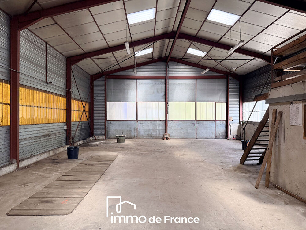   Entrepôt / local industriel Cassagnes Begonhes 360 m2 