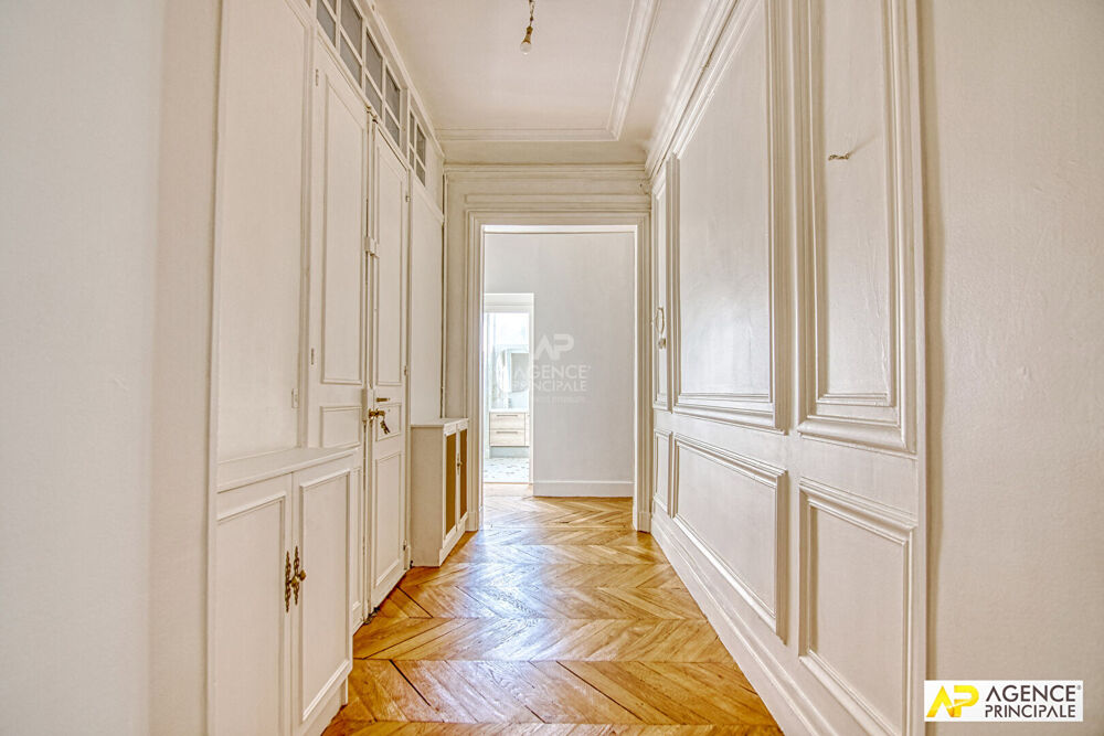 � vendre  Appartement Versailles (78000)