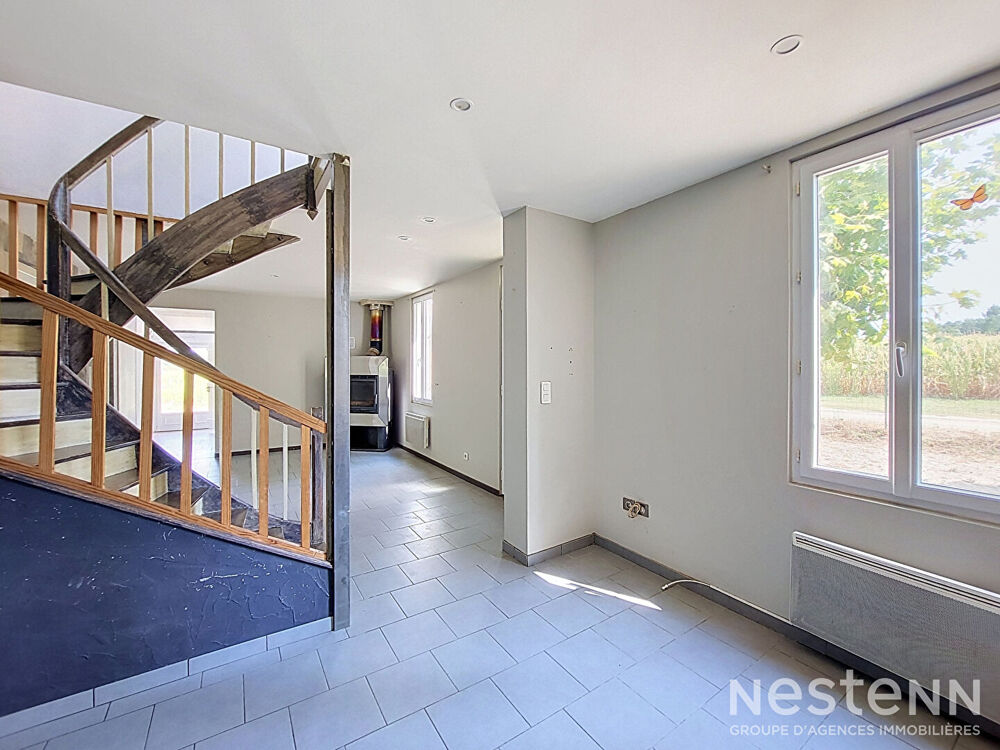 Vente Maison À vendre Maison de 128 m² avec terrain de 1 966m² et garage à Sainte-Maure-de-Peyriac Sainte maure de peyriac