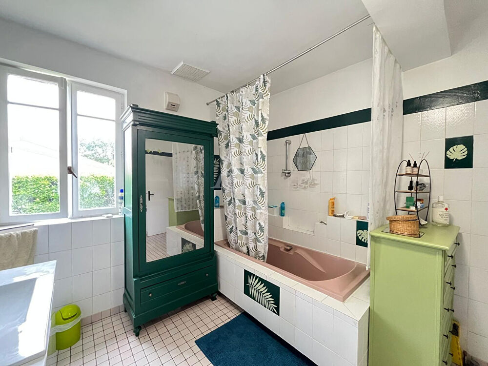 Grande maison de 200m² avec 5 chambres et dépendances sur St-Sulpice !