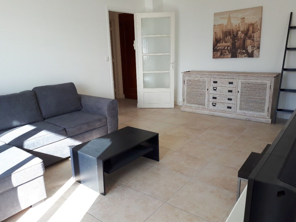 Location Appartement Appartement Cannes 2 pièces 54.06 m2 location meublée longue durée Cannes