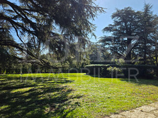 Villa à vendre 12 pièces 335 m²